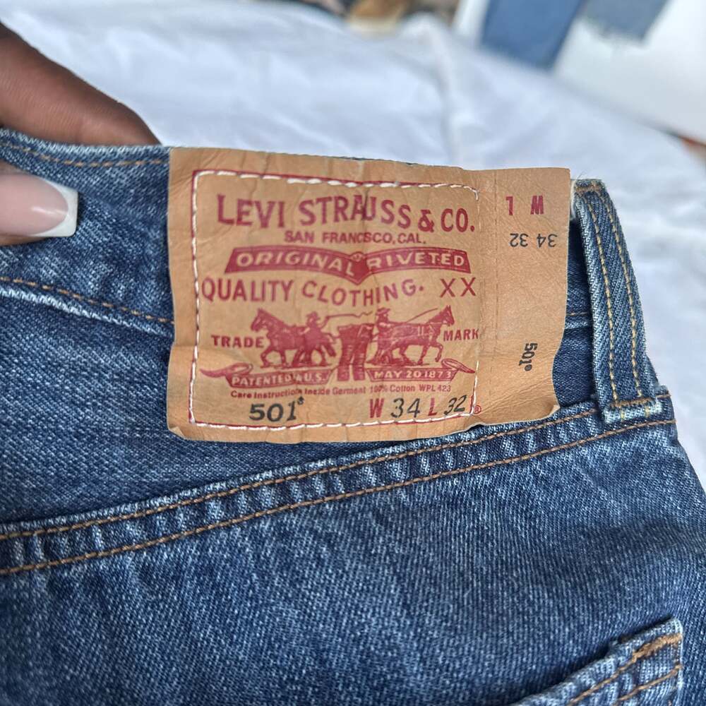 Levi's 501 Men's Button Fly Blue Jeans